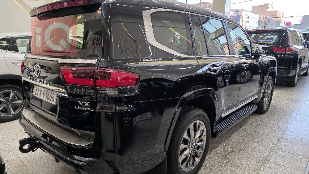 تويوتا لاندكروزر